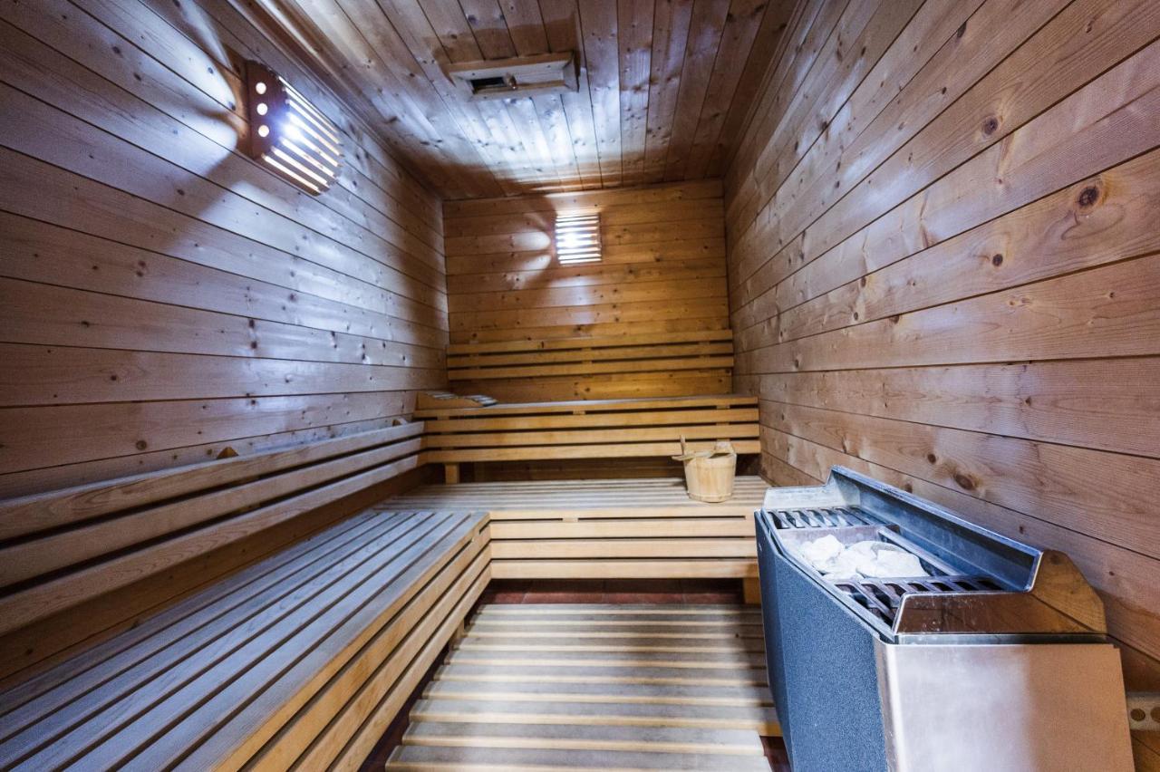 Hotel Europe Sarajevo Ngoại thất bức ảnh A Finnish sauna