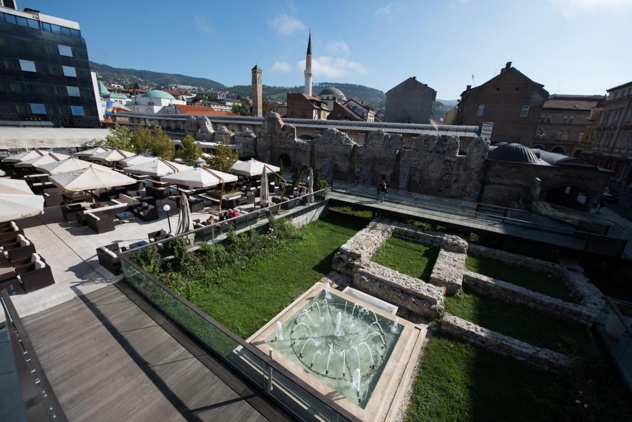 Hotel Europe Sarajevo Ngoại thất bức ảnh The Roman well